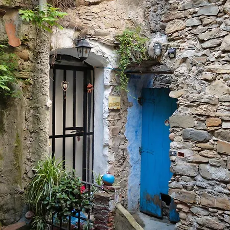 Casa Wilmot Bussana Vecchia *